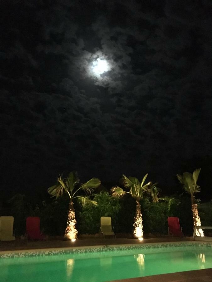 Les Cigales Des Pres Appartement Aups Luaran gambar