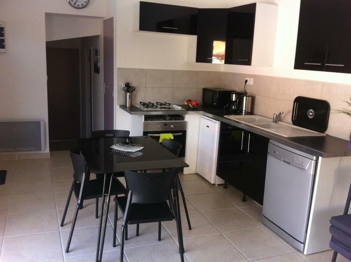 Les Cigales Des Pres Appartement Aups Luaran gambar